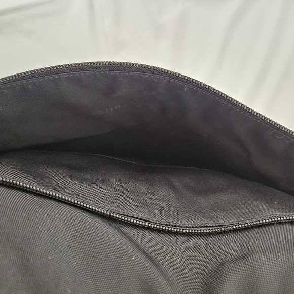 Gucci Crossbody Messenger Bag In Black Nylon And Leather With Silver Accents - Picture 10 of 15